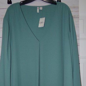 Spring Romance Trellis Blouse